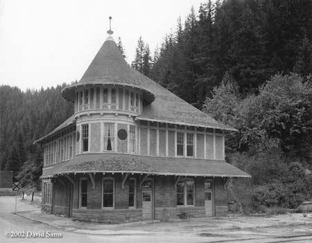 Wallace Depot